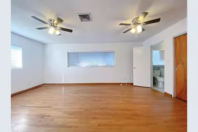 902 S Scenic Highway, Lake Wales, FL 33853 - Photo 11