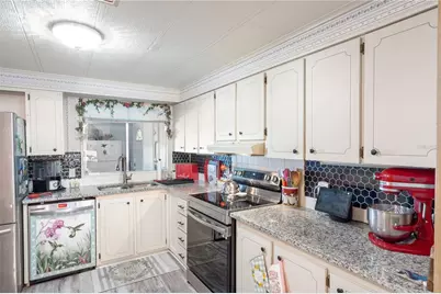 6314 Bayberry Boulevard NE, Winter Haven, FL 33881 - Photo 9