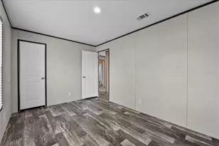 21351 Canal Dr, Brooksville, FL 34601 - Photo 27