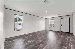 21351 Canal Dr, Brooksville, FL 34601 - Photo 9