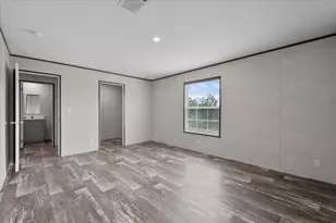 21351 Canal Dr, Brooksville, FL 34601 - Photo 23
