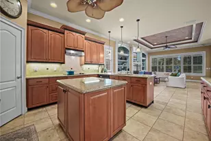 565 Whisper Woods Dr, Lakeland, FL 33813 - Photo 43