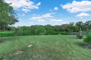 565 Whisper Woods Dr, Lakeland, FL 33813 - Photo 19