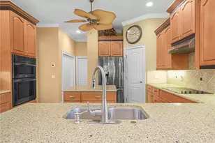 565 Whisper Woods Dr, Lakeland, FL 33813 - Photo 41