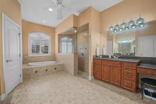 565 Whisper Woods Dr, Lakeland, FL 33813 - Photo 49