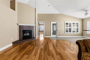 3971 Island Lakes Dr, Winter Haven, FL 33881 - Photo 17