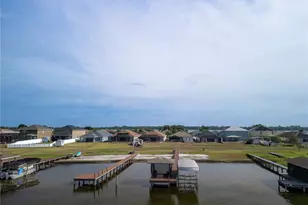 3971 Island Lakes Dr, Winter Haven, FL 33881 - Photo 5