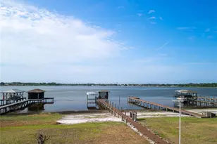 3971 Island Lakes Dr, Winter Haven, FL 33881 - Photo 3