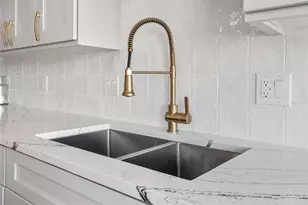 240 Sand Key Estates Dr, Clearwater Beach, FL 33767 - Photo 25