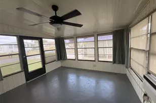 6315 Grove Pointe Dr S E, Winter Haven, FL 33884 - Photo 9