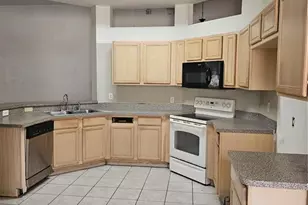 704 Eola Way, Haines City, FL 33844 - Photo 5