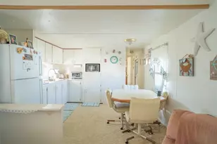 5313 Aurora Dr, Zephyrhills, FL 33541 - Photo 7