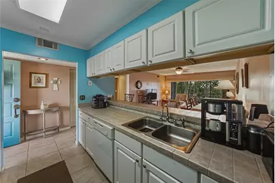 205 La Casa #205, Lake Wales, FL 33898 - Photo 5