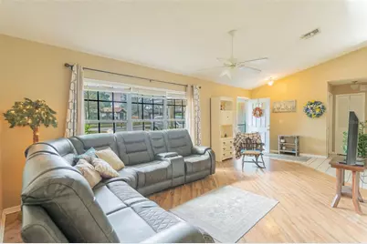 17 Notre Dame Street, Lake Placid, FL 33852 - Photo 3