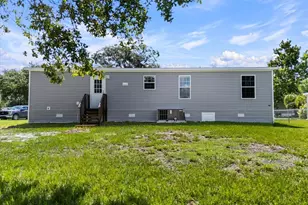 54 Oakridge Dr, Frostproof, FL 33843 - Photo 7