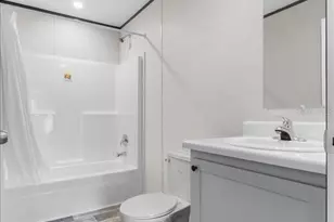 54 Oakridge Dr, Frostproof, FL 33843 - Photo 29