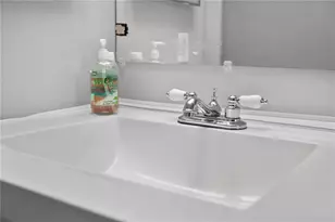 10105 Crown Ct, Orlando, FL 32821 - Photo 21