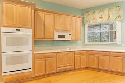 304 Lochen Circle SE, Winter Haven, FL 33884 - Photo 9