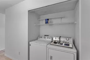 1805 Fluorshire Dr, Brandon, FL 33511 - Photo 19