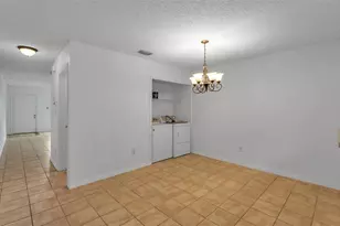 1805 Fluorshire Dr, Brandon, FL 33511 - Photo 17