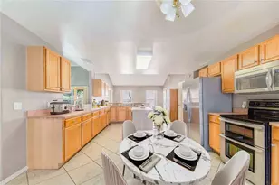 211 Shady Oak Loop, Davenport, FL 33896 - Photo 41