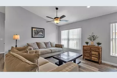 333 Castlemain Circle, Davenport, FL 33897 - Photo 13