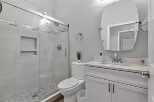 333 Castlemain Cir, Davenport, FL 33897 - Photo 11