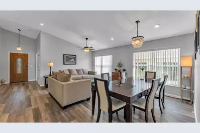 333 Castlemain Circle, Davenport, FL 33897 - Photo 15