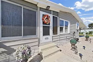 5038 Foxwood Blvd, Lakeland, FL 33810 - Photo 9