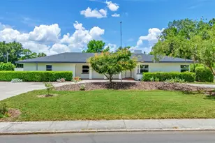 333 Lake Otis Dr SE, Winter Haven, FL 33880 - Photo 1