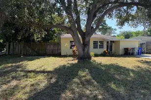 523 7th Ln SW, Vero Beach, FL 32962 - Photo 1