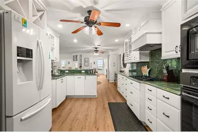 2551 Lakeview Drive, Sebring, FL 33870 - Photo 9