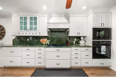 2551 Lakeview Drive, Sebring, FL 33870 - Photo 11