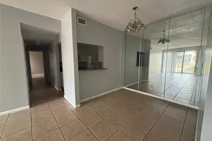 2040 San Marcos Dr SE, Winter Haven, FL 33880 - Photo 5