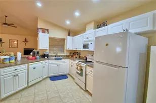 3425 Stoneway Dr, Lakeland, FL 33812 - Photo 15