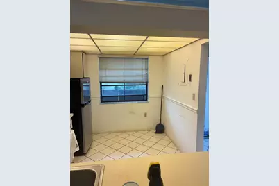 1100 Colony Point Circle #518, Pembroke Pines, FL 33026 - Photo 5