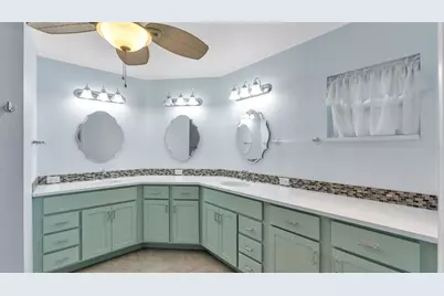 3875 Alamanda Hills Place, Lakeland, FL 33813 - Photo 37