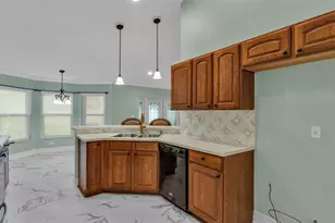 3875 Alamanda Hills Pl, Lakeland, FL 33813 - Photo 17