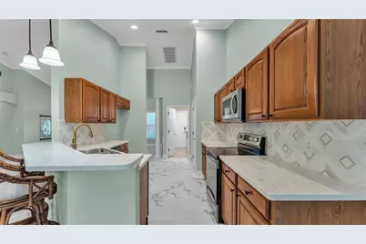 3875 Alamanda Hills Place, Lakeland, FL 33813 - Photo 15