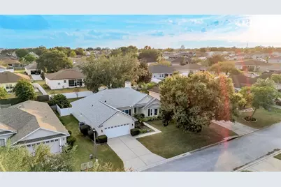 3875 Alamanda Hills Place, Lakeland, FL 33813 - Photo 5