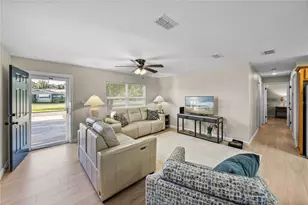 104 N Lake Reedy Blvd, Frostproof, FL 33843 - Photo 3