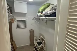 2111 Lakeview Dr, Sebring, FL 33870 - Photo 11