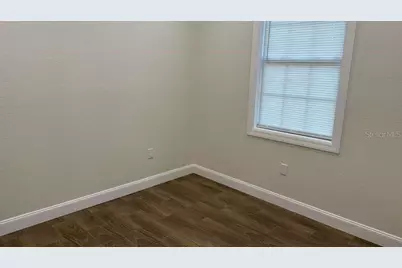 4634 Navarre Avenue, Sebring, FL 33872 - Photo 9