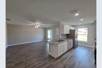 135 Pierce St, Lake Wales, FL 33859 - Photo 9