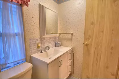 4251 Cedarwood Street, Winter Haven, FL 33880 - Photo 37