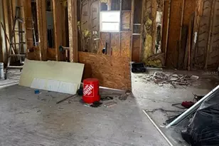 2626 Shiner Dr, Lake Wales, FL 33898 - Photo 3