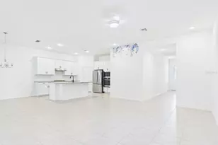 2033 Emerald Springs Dr, Apopka, FL 32712 - Photo 5