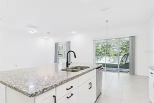 2033 Emerald Springs Dr, Apopka, FL 32712 - Photo 11