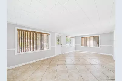 348 Gordon Avenue, Lake Wales, FL 33859 - Photo 3