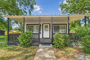 348 Gordon Ave, Lake Wales, FL 33859 - Photo 1